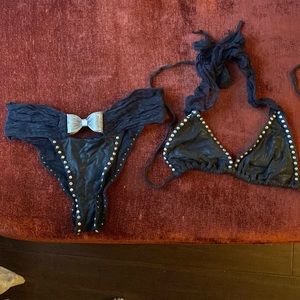 Beach Bunny Black Bikini